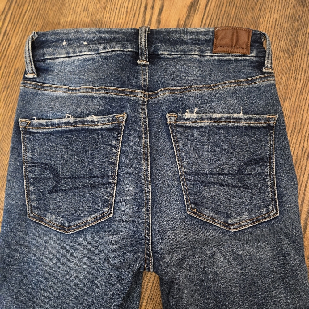 American Eagle Lu(x)e jean womens size 2